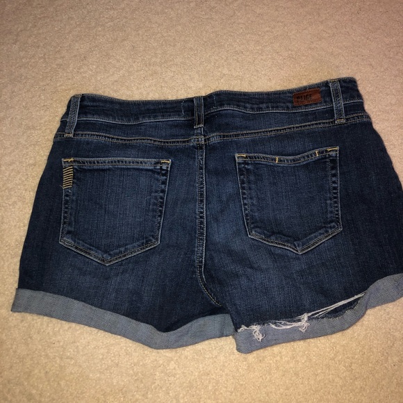 Paige Jean Shorts - Picture 2 of 3